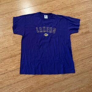 Vintage Logo Athletics Los Angeles Lakers purple embroidered t-shirt